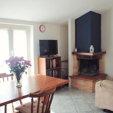 Mansarda Con Camino Apartment Montefranco Екстериор снимка