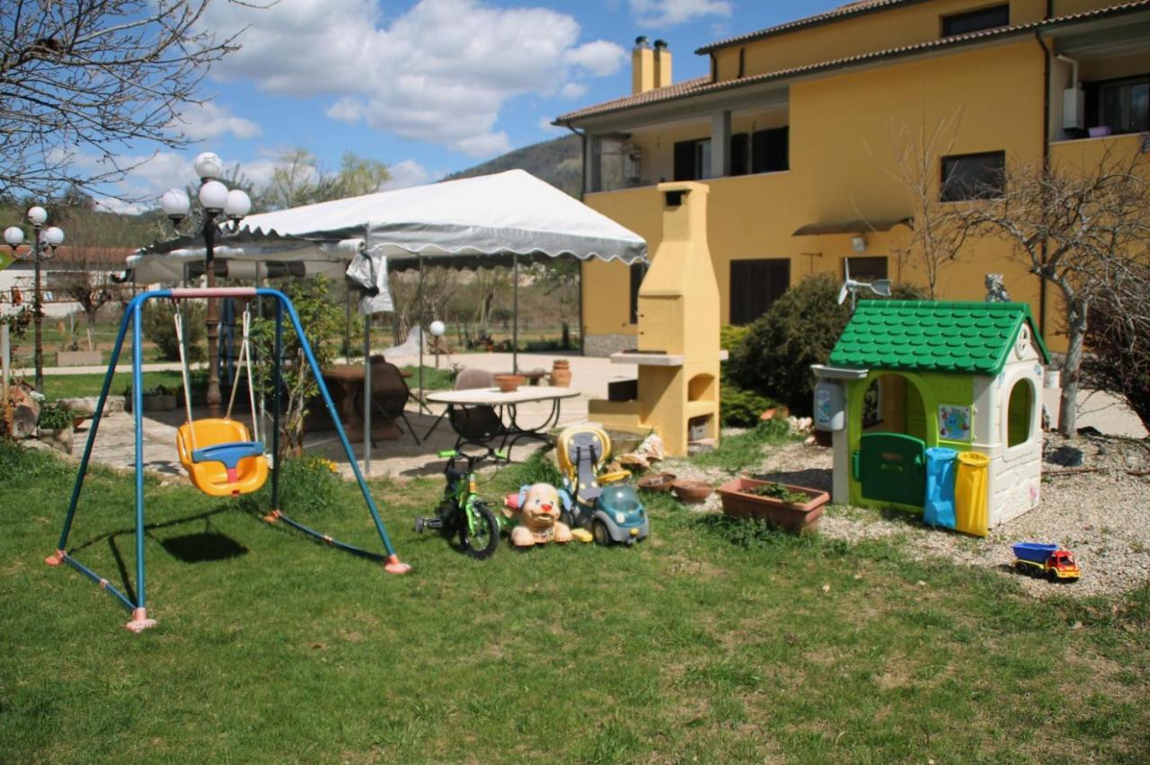 Mansarda Con Camino Apartment Montefranco Екстериор снимка