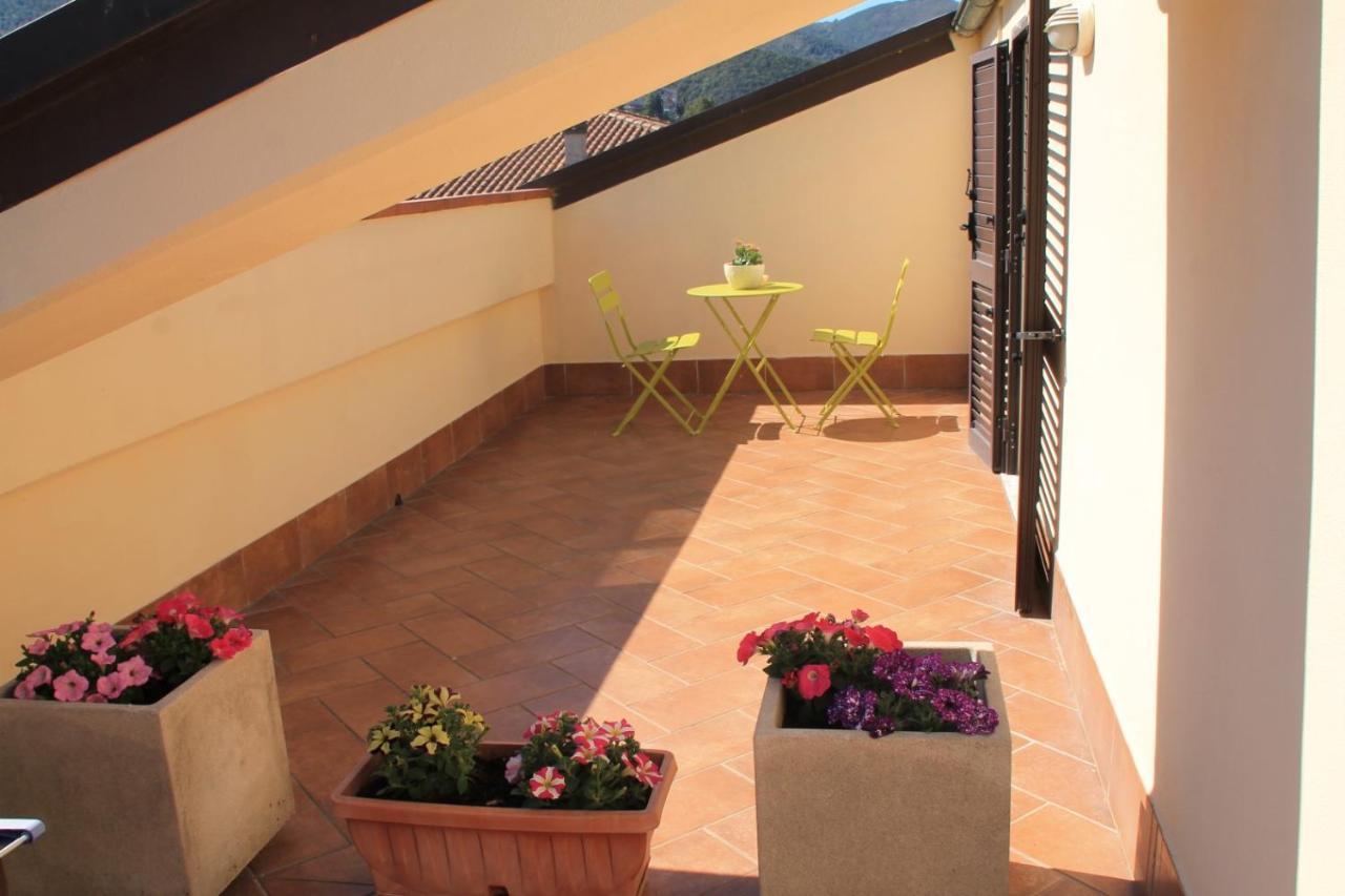 Mansarda Con Camino Apartment Montefranco Екстериор снимка