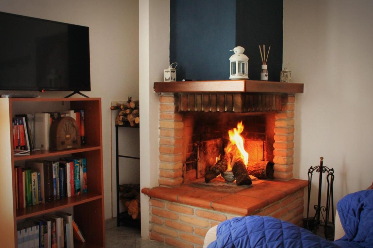 Mansarda Con Camino Apartment Montefranco Екстериор снимка